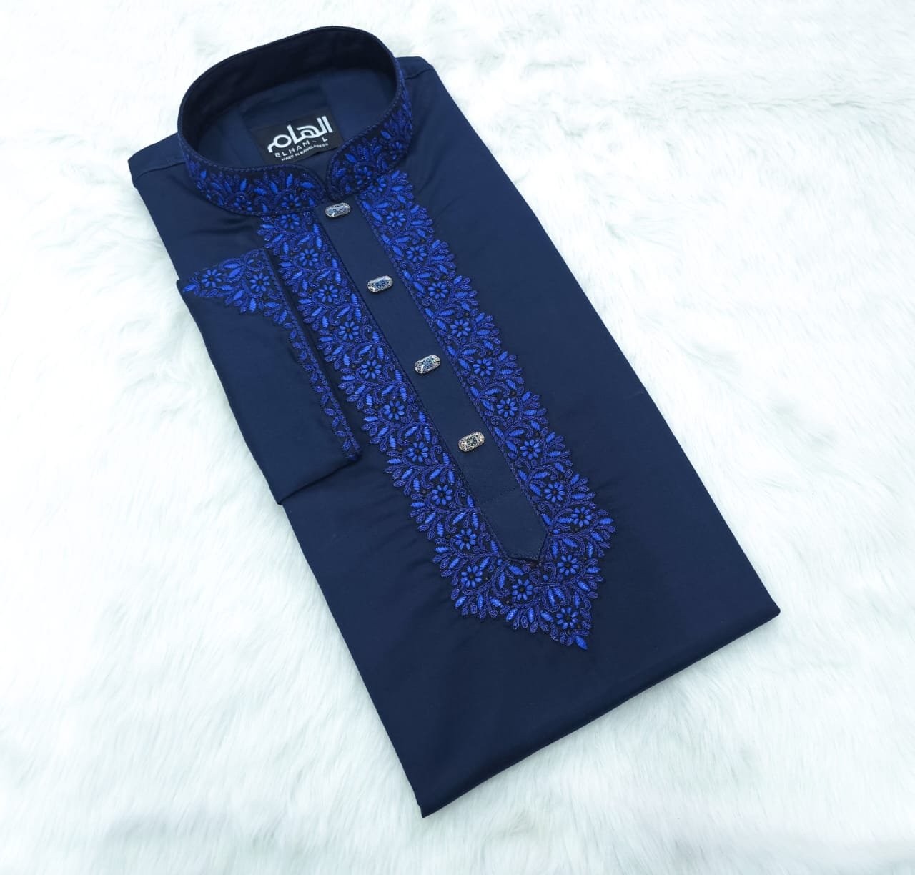 প্রিমিয়াম ফ্লাট এম্ব্রয়ডারি পাঞ্জাবি